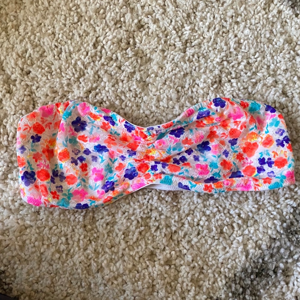 Multicolored Victoria’s Secret Bandeau